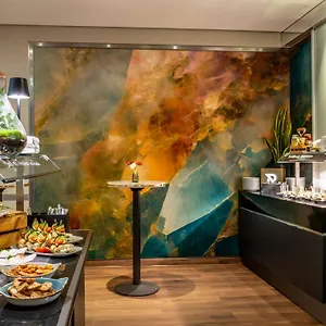Otel Mercure, Berlin