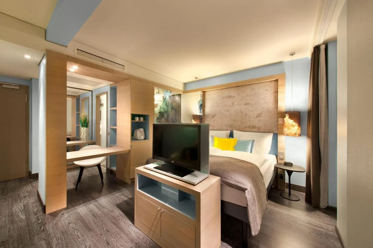 Hotel Indigo Berlin-Alexanderplatz, an IHG Hotel  Berlin