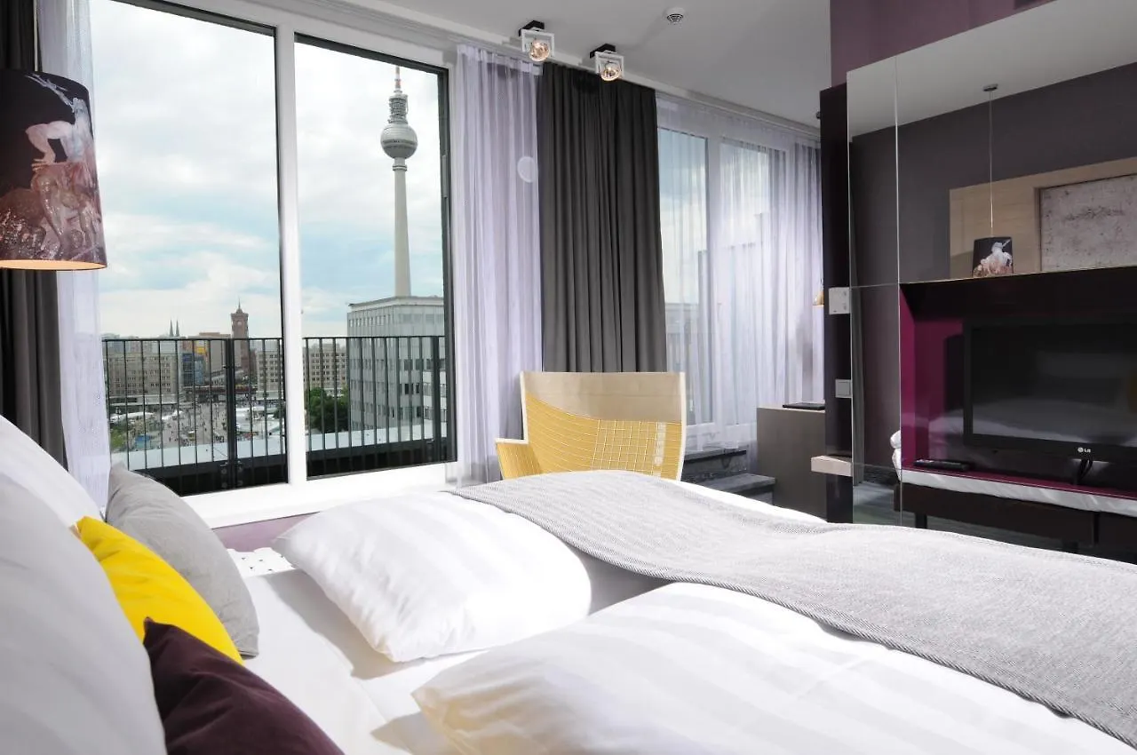 Hotel Indigo Berlin-Alexanderplatz, An Ihg Hotel 4*,  Německo