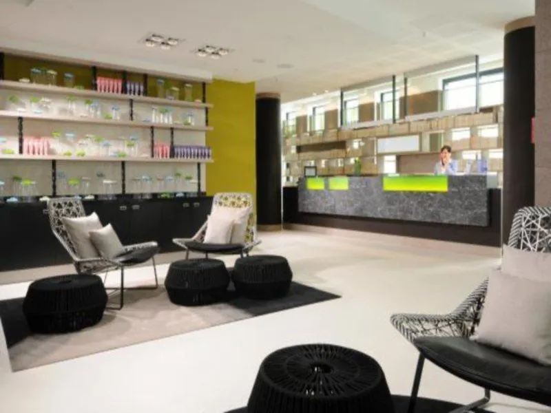 Hotel Indigo Berlin-Alexanderplatz, An Ihg Hotel