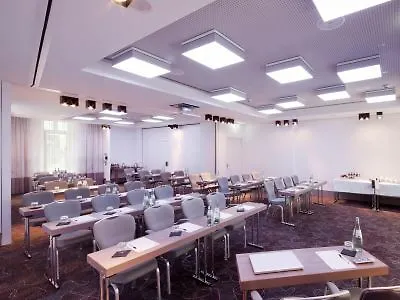 Hotel Indigo Berlin-Alexanderplatz, An Ihg Hotel